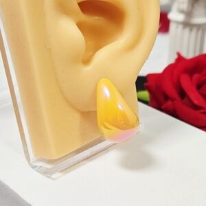 Iridescent Yellow Shimmer Teardrop Dome Hoop Earrings – Chunky Acrylic Y2K Studs